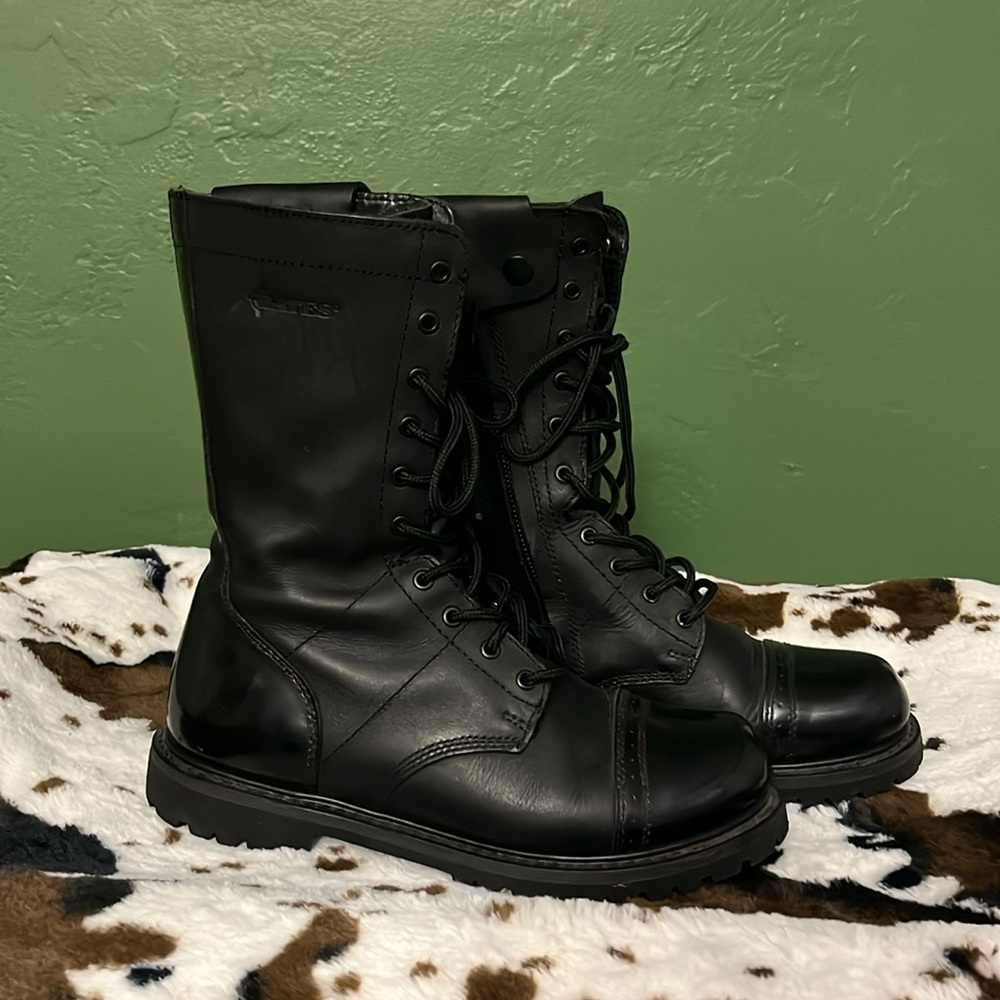 Bates Military Jump Boots with Black Laces. Sz 11